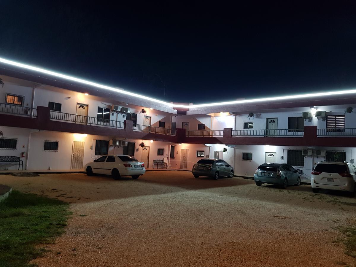Lee'S Comfort House Chalan Kanoa Ngoại thất bức ảnh